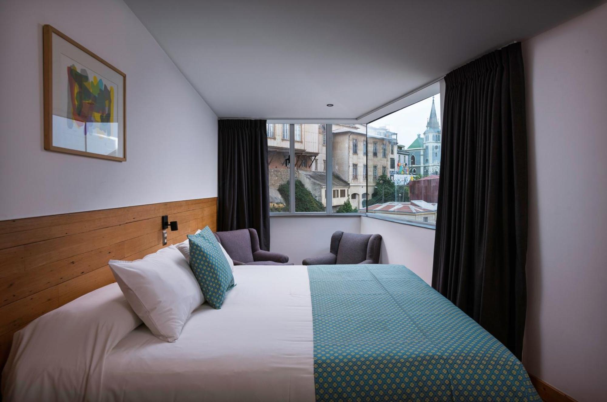 ฟาวนา โฮเต็ล Hotel บัลปาราอีโซ ภายนอก รูปภาพ